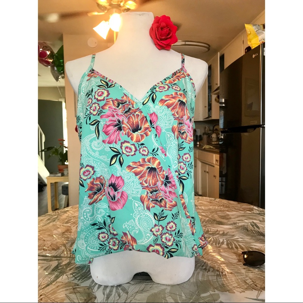 Floral-Print on Aquamarine Colored Tank Top